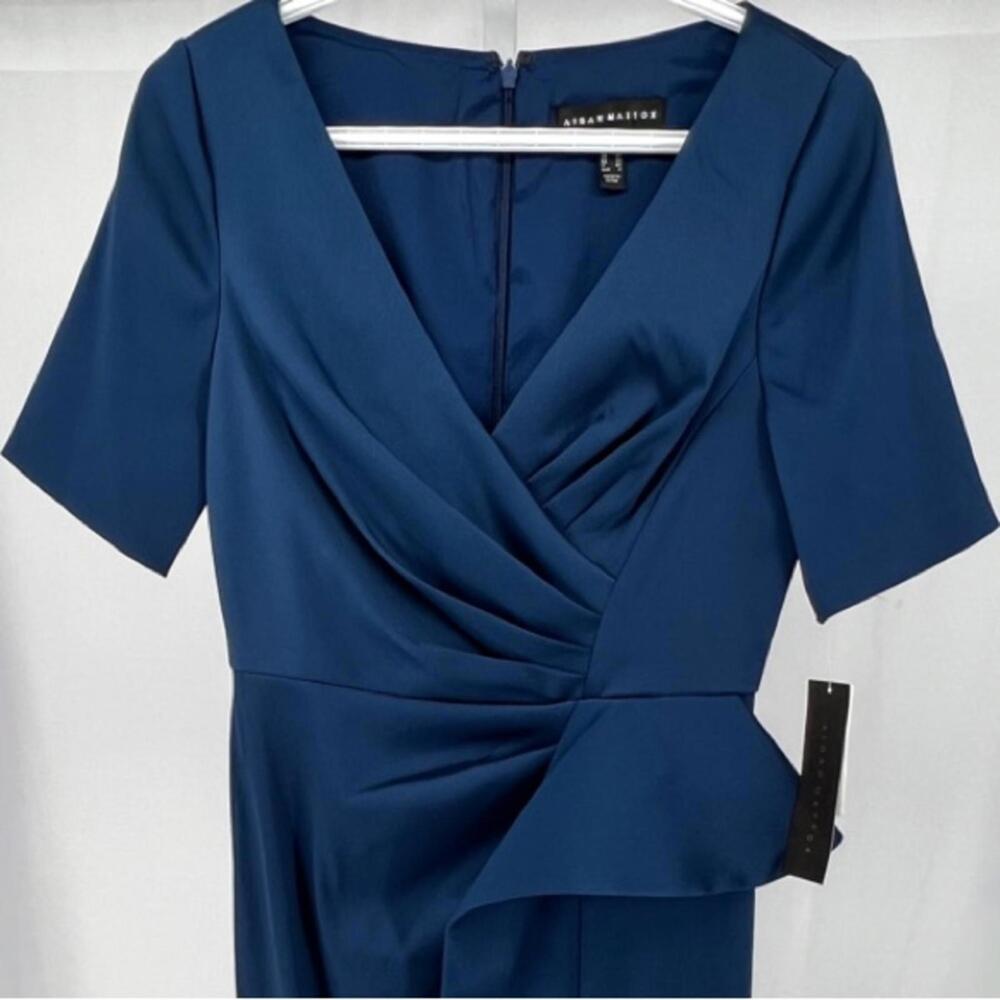 AIDAN MATTOX V-Neck Mikado Gown sz 0 Ruched Short Sleeves Peplum Detail Gala - Picture 5 of 10